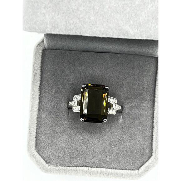 .925 Sterling Silver Quartz and Cubic Zirconia Ring Size 7 - Picture 6 of 9